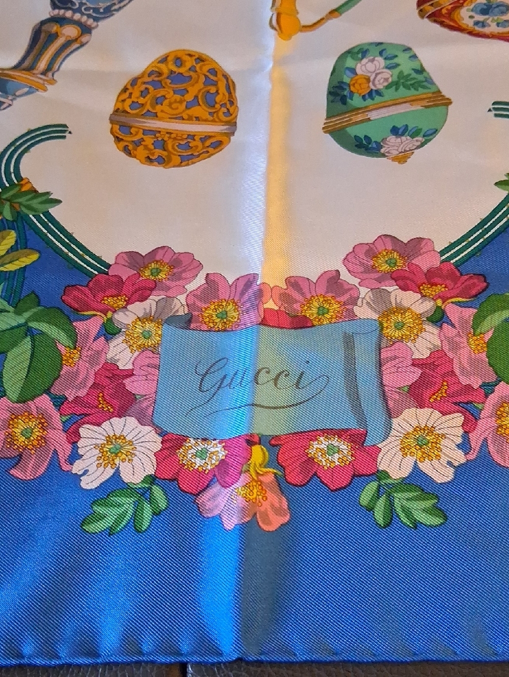 Gucci Silk Scarf 1990's - Picture 2 of 12